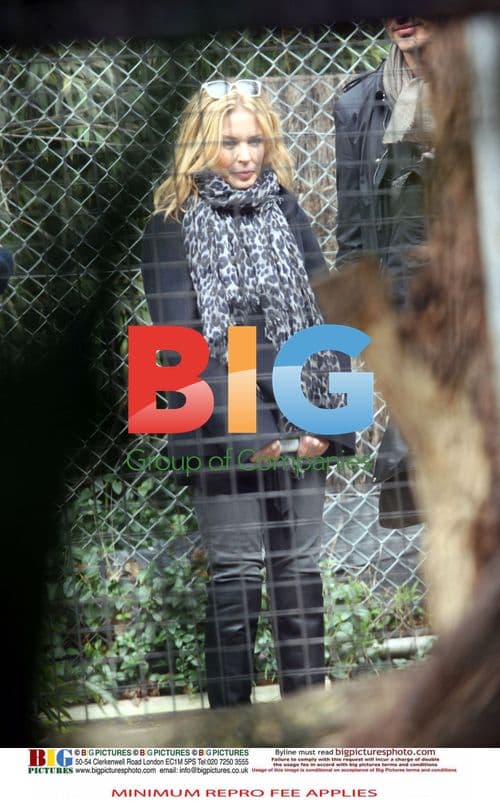 Kylie Minogue and Boyfriend Feed Baby Tigers