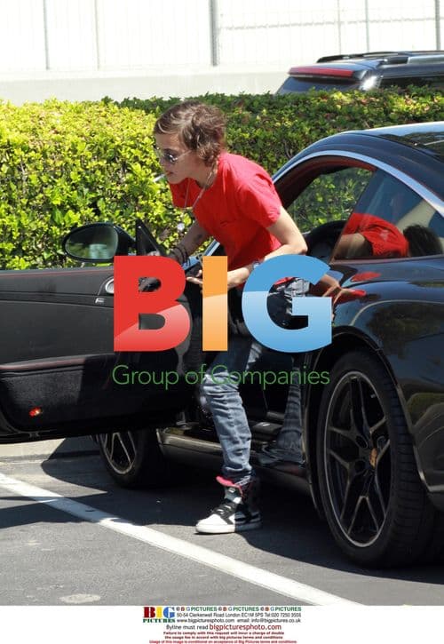 Samantha Ronson Visits Lindsay Lohan