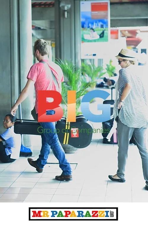 Brian Mcfadden and Delta Goodrem at Bali Airport