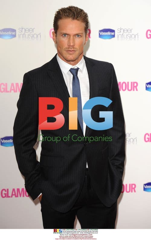 Jason Lewis at Glamour Awards