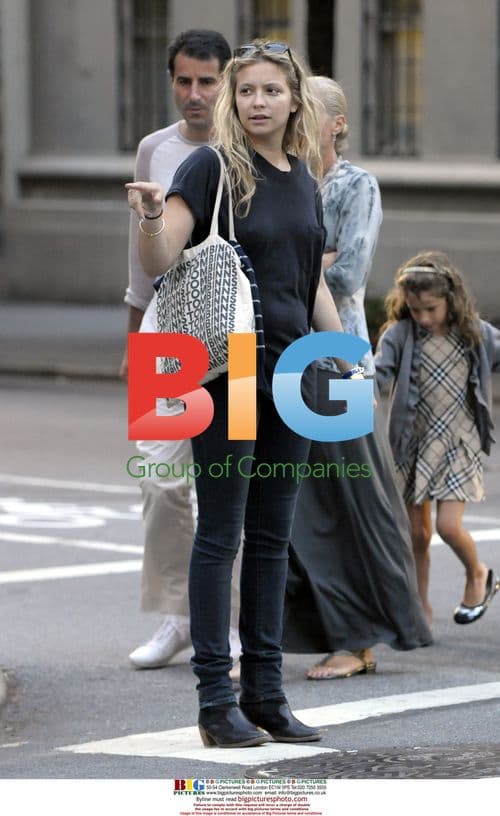 Charlotte Ronson hails cab in NYC