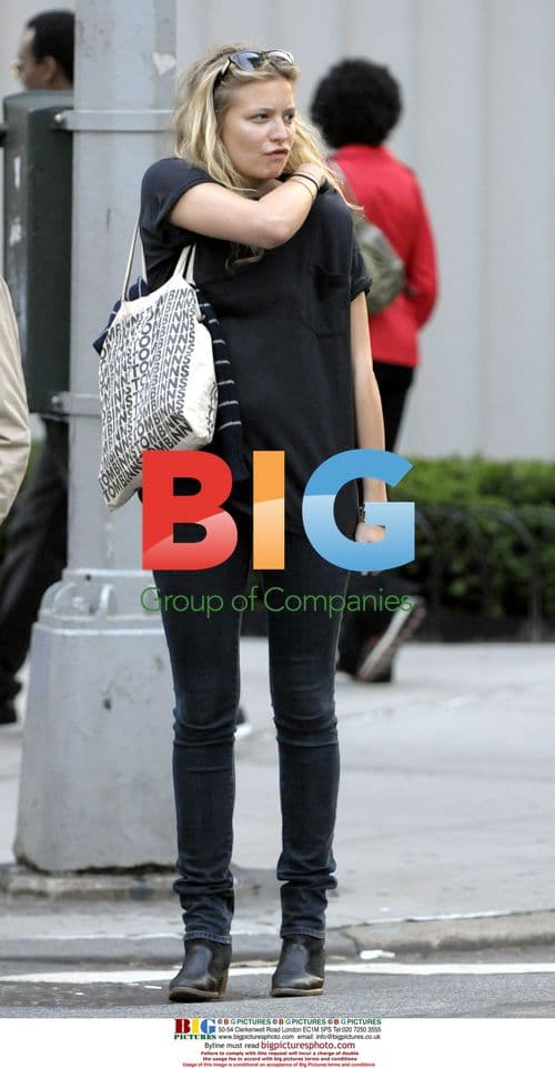 Charlotte Ronson hails cab in NYC