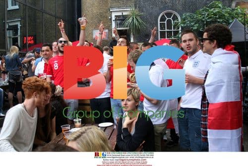 England fans watch World Cup match