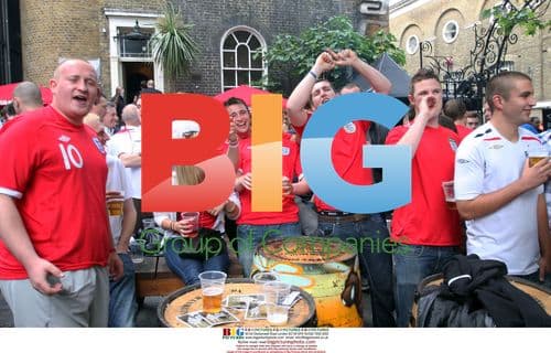 England fans watch World Cup match