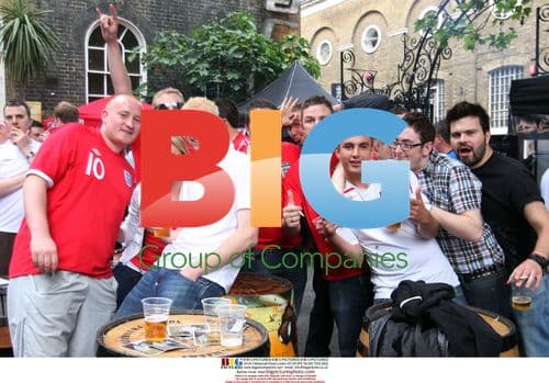 England fans watch 2010 World Cup