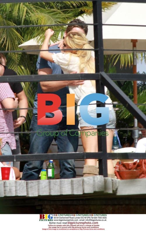 Lindsay Lohan & Sister Ali Out in Beverly Hills