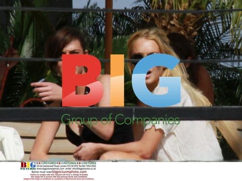 Lindsay Lohan and sister Ali head to party