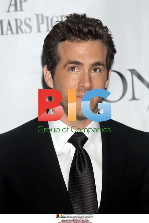 Ryan Reynolds at 2010 Tony Awards