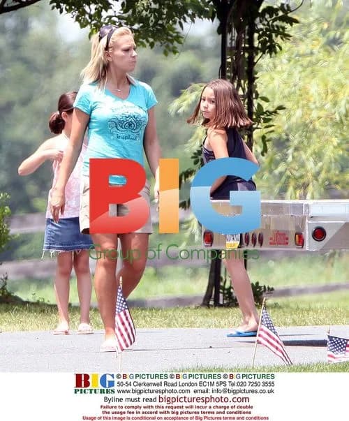 Kate Gosselin with 8 kids, Amish builders on 'Kate Plus Eight'