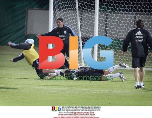 Diego Maradona trains at 2010 World Cup
