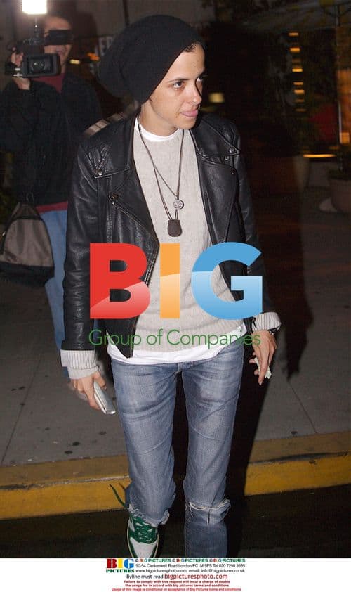 DJ Samantha Ronson at Crown Bar