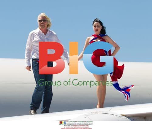 Branson and Von Teese at McCarran Airport