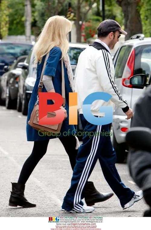 Claudia Schiffer Registers New Baby