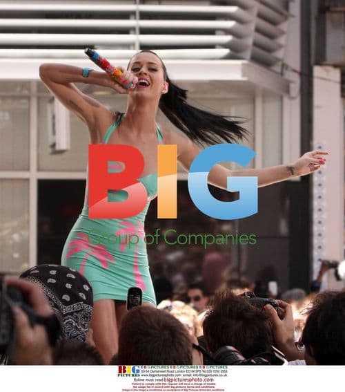 Katy Perry Performs at Volkswagen Event