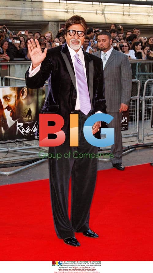Amitabh Bachchan at Raavan Premiere