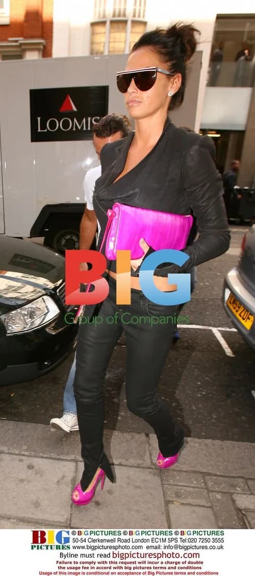 Katie Price Leaves Nobu Restaurant