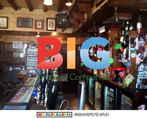 Lady Gaga Drinks at Birmingham Pub