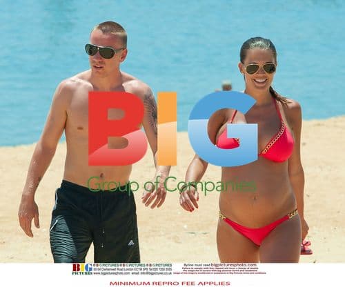 Danielle Lloyd and Jamie O'Hara in Portugal