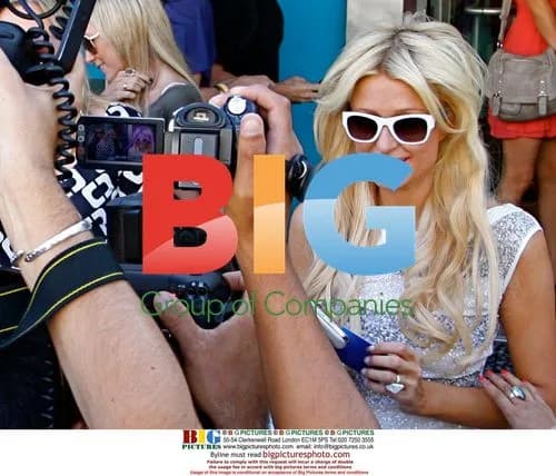 Paris Hilton Shopping in Beverly Hills