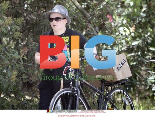 Kathlyn Beatty Enters Parents' Home