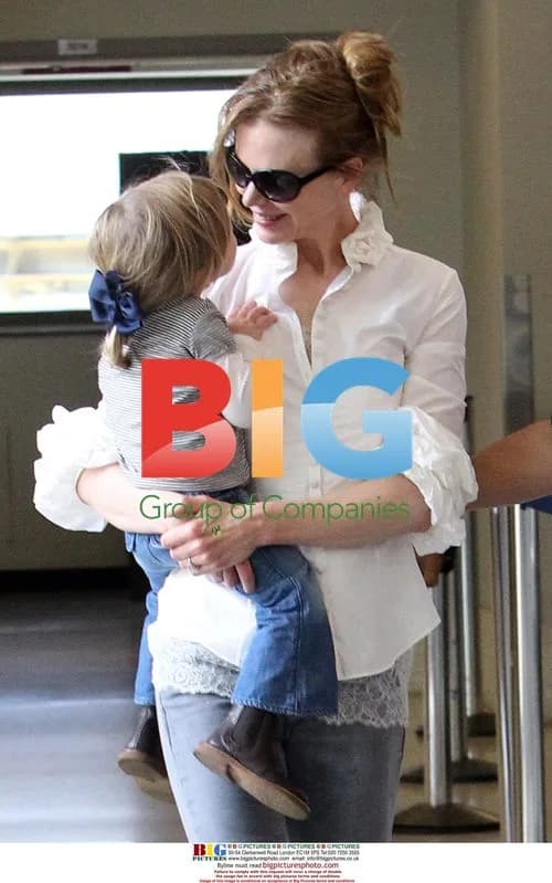 Nicole Kidman and daughter arrive at LAX