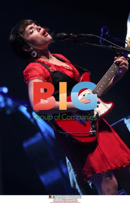 Norah Jones Performs in London