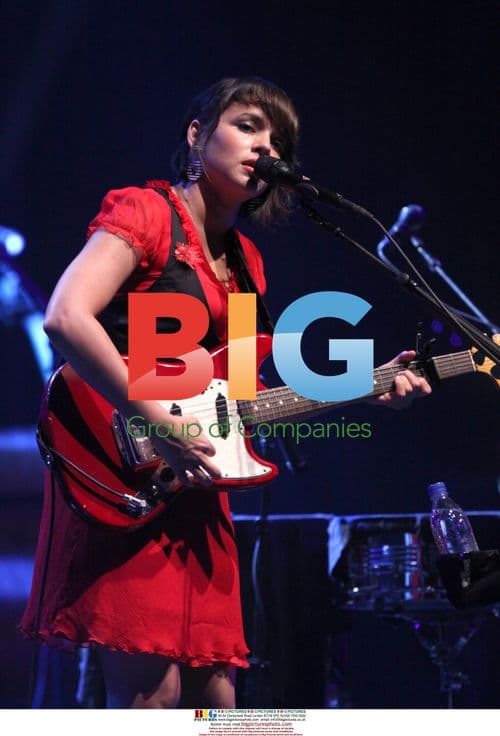 Norah Jones Performs in London