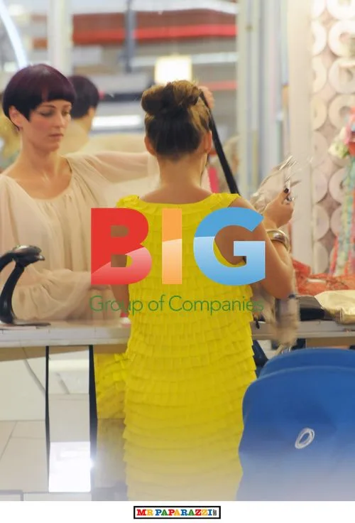 Coleen Rooney Shopping in Yellow Dress