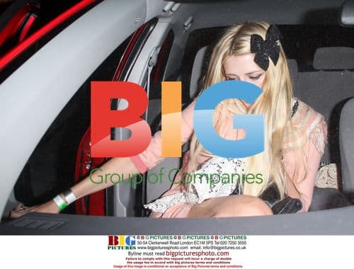 Mischa Barton Leaves Boa in Beverly Hills