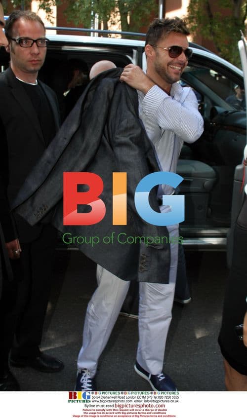 Ricky Martin Spotted in Milan