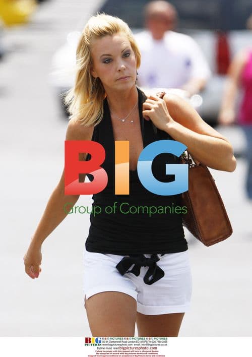 Kate Gosselin Shopping in Reading, PA