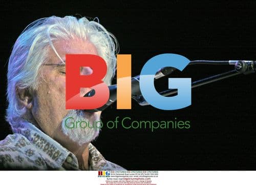 Michael McDonald Performs Live in Manchester