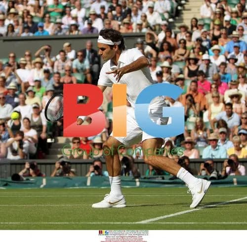 Roger Federer plays Arnaud Clement at Wimbledon