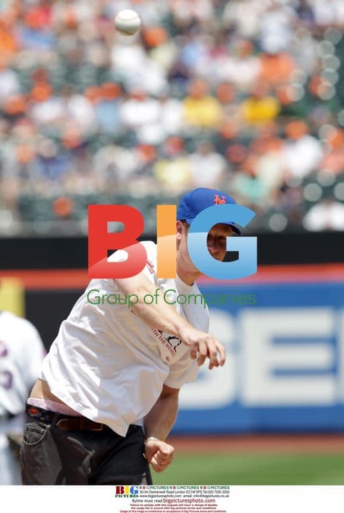 Prince Harry Throws Out Pitch at Mets vs Twins Game