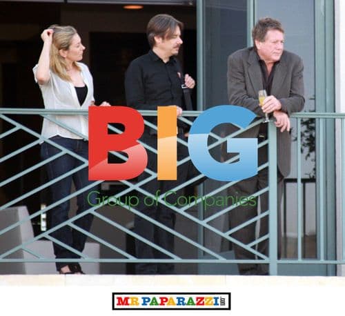 Ryan O'Neal and Redmond Honor Farrah Fawcett