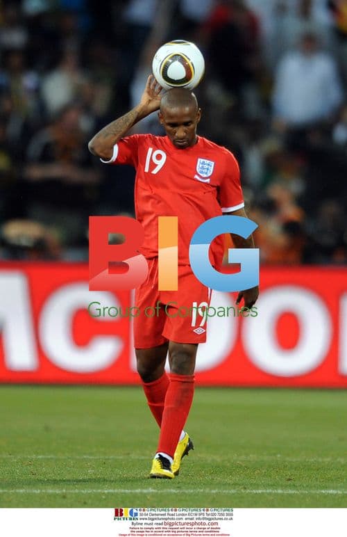 Jermain Defoe dejected after Germany goal