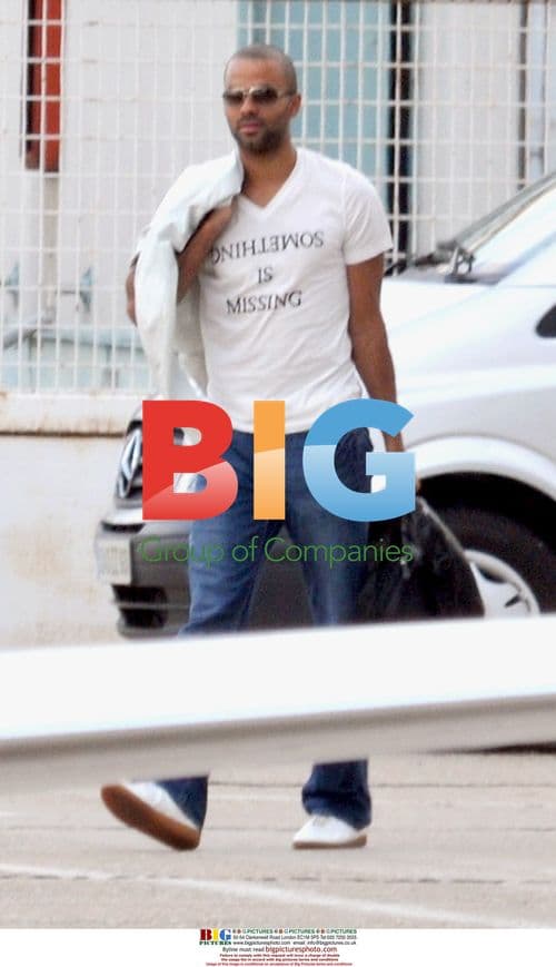 Eva Longoria and Tony Parker Depart Airport