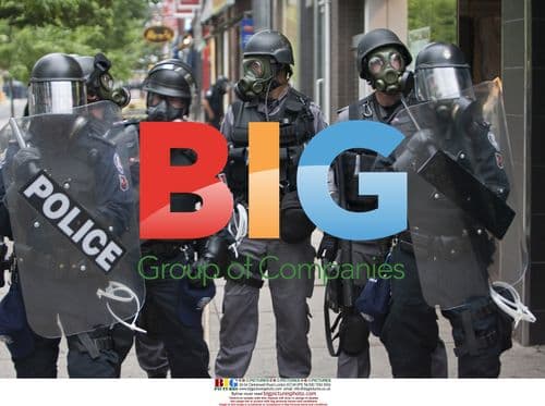 Police Move Anti-G8/G20 Protesters in Toronto