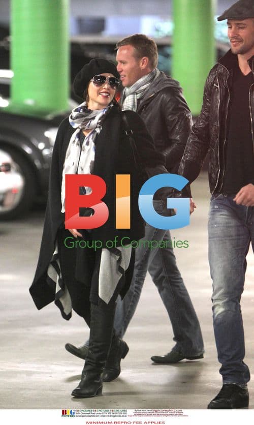 Dannii Minogue goes shopping with boyfriend Kris Smith