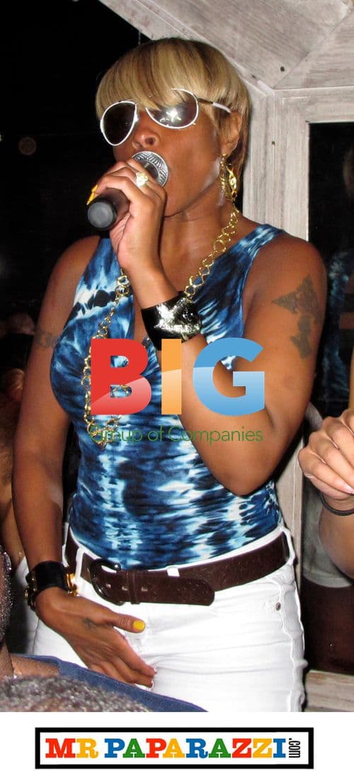 Piven, Blige, & LeBron Party at Avenue Nightclub