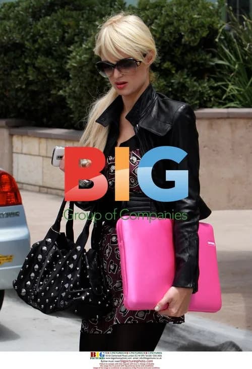 Paris Hilton Leaving Business Lunch