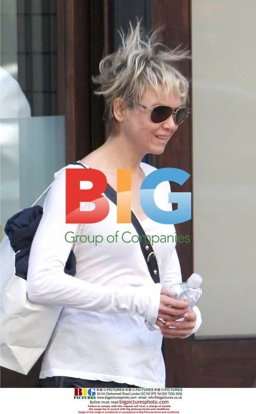 Renee Zellweger's Windy NYC Exit