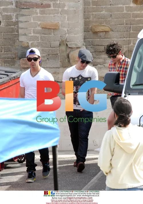 Nick Jonas Filming with Brothers