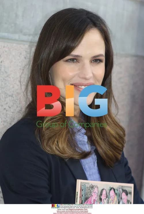 Jennifer Garner at Milk & Bookies Event