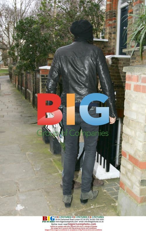 Katy Perry and Russell Brand Return Home