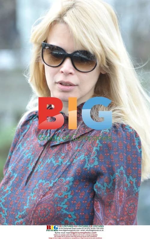 Claudia Schiffer School Run in London