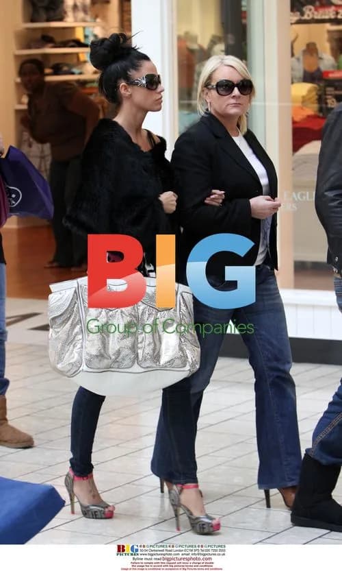 Katie Price shopping in LA