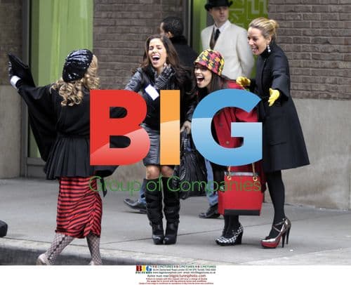 Ugly Betty cast filming in NYC