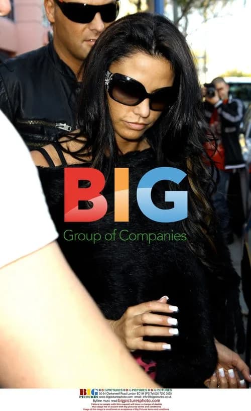 Katie Price Gets Pedicure in Beverly Hills