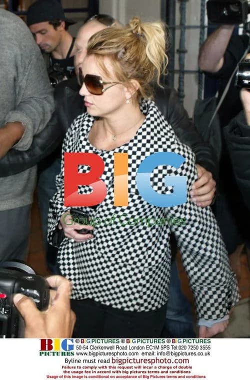 Britney Spears Visits Salon in LA